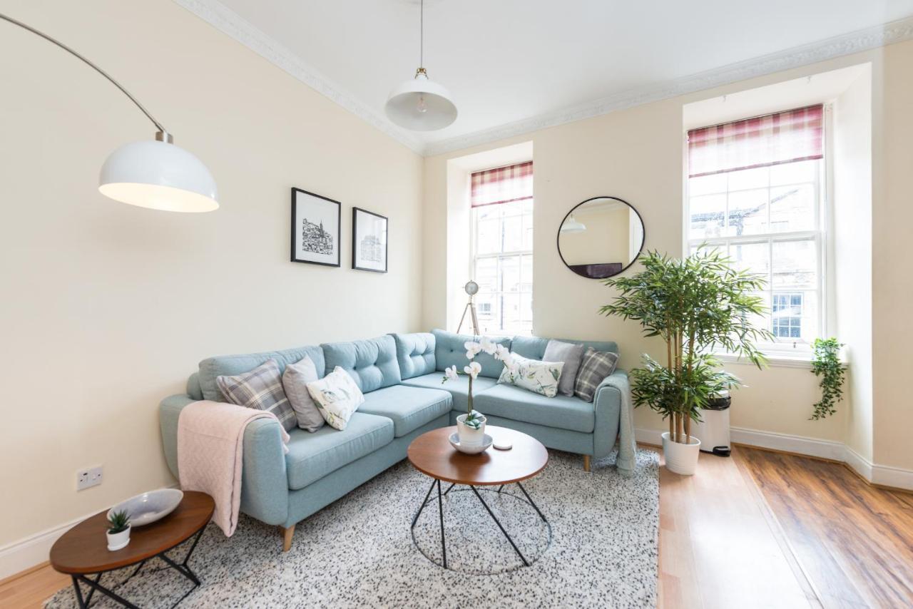 אדינבורו Bright And Modern 2 Bed Apartment מראה חיצוני תמונה