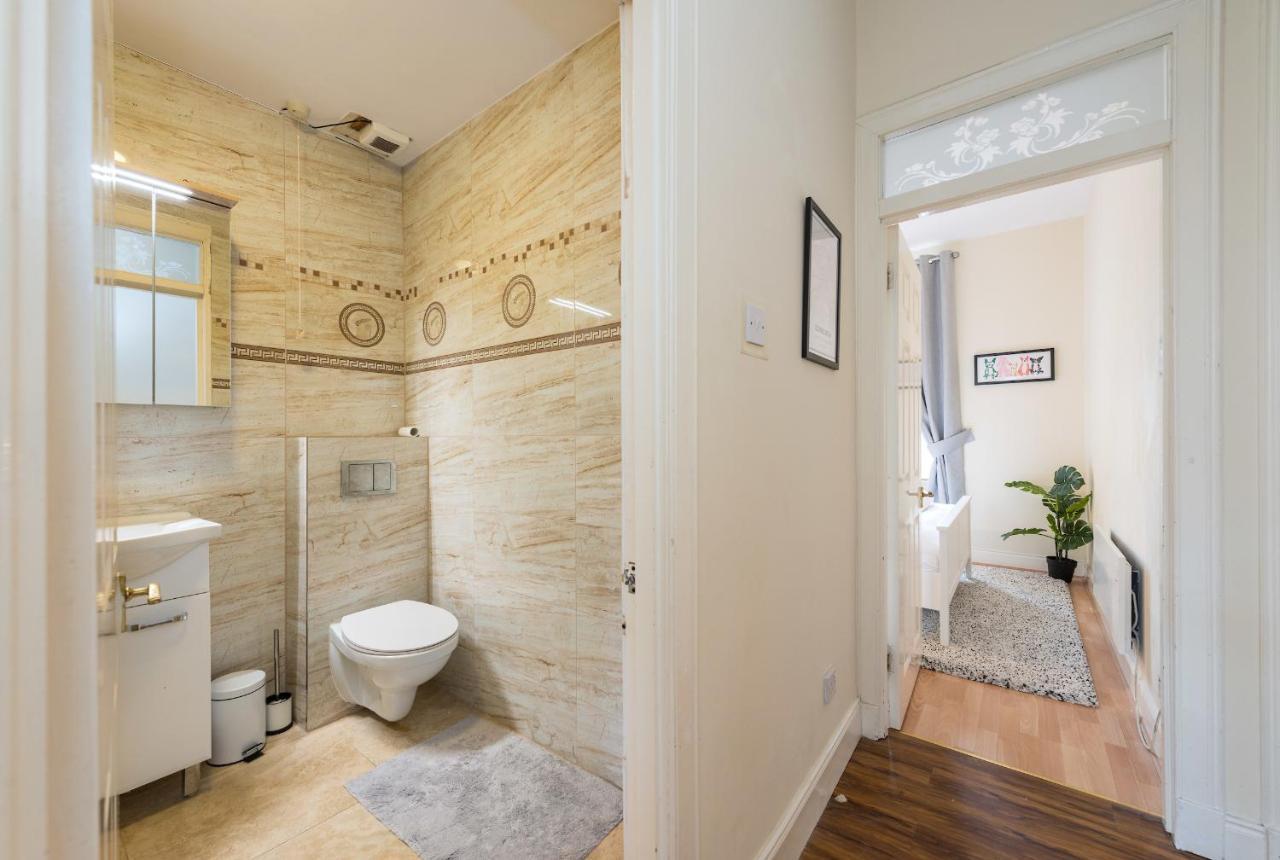 אדינבורו Bright And Modern 2 Bed Apartment מראה חיצוני תמונה